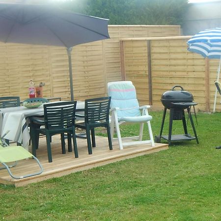 St Malo Maison Avec Jardin Proche Gare Plage Intramuros Chien Admis Parking Gratuit Saint-Malo Exterior foto